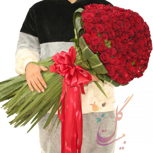 دسته گل 100 شاخه رز لاکچری همراه با رویان - خرید اینترنتی گل بر ای روز مادر و ولنتاین