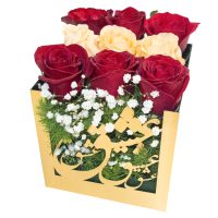 باکس گل مولتی استایل طلایی و نقره عشق - خرید باکس گل عاشقانه برای ولنتاین و سالگرد ازدواج