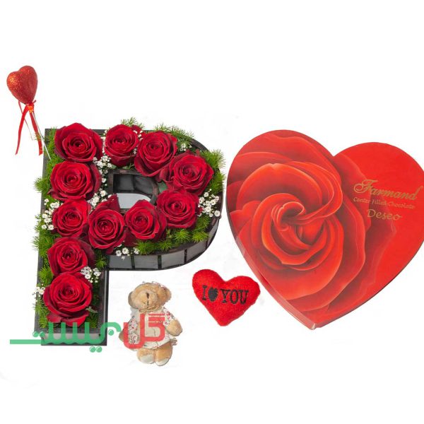 باکس گل حروف P همراه با شکلات و عروسک برای ولنتاین