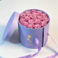 خرید آنلاین باکس گل سورپرایزی برای ولنتاین و سالگرد ازدواج- باکس گل یاسی