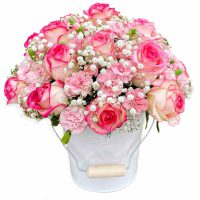 باکس گل سطلی برنا- باکس گل رز سطلی سفید
