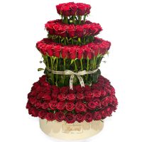 باکس گل 200 شاخه لاکچری - سفارش باکس گل رز برای خواستگاری