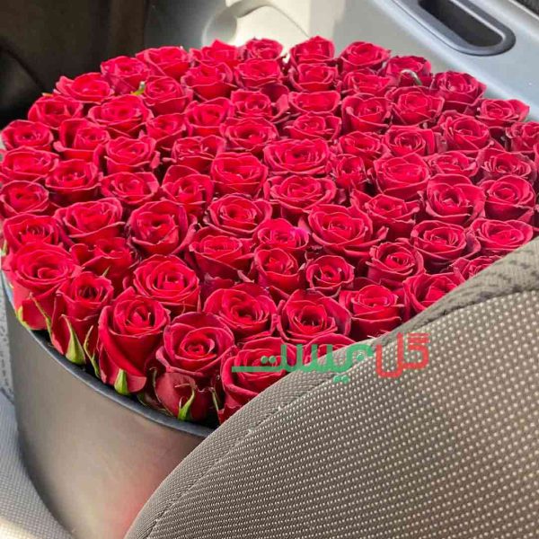 باکس گل استانه رز - خرید باکس گل لاکچری برای تولد