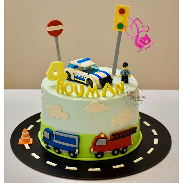 کیک تولد ماشین پلیس برای بچه چهار ساله