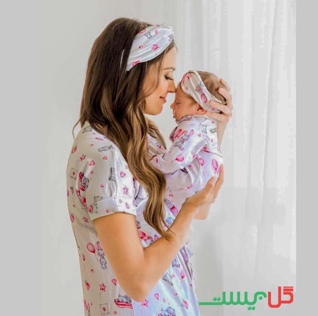 لباس ست نوزادی و مادر- ایده هدیه برای خبر بارداری 